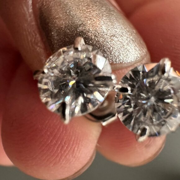 NEW Heaven Mayhem Studs - Picture 3 of 3